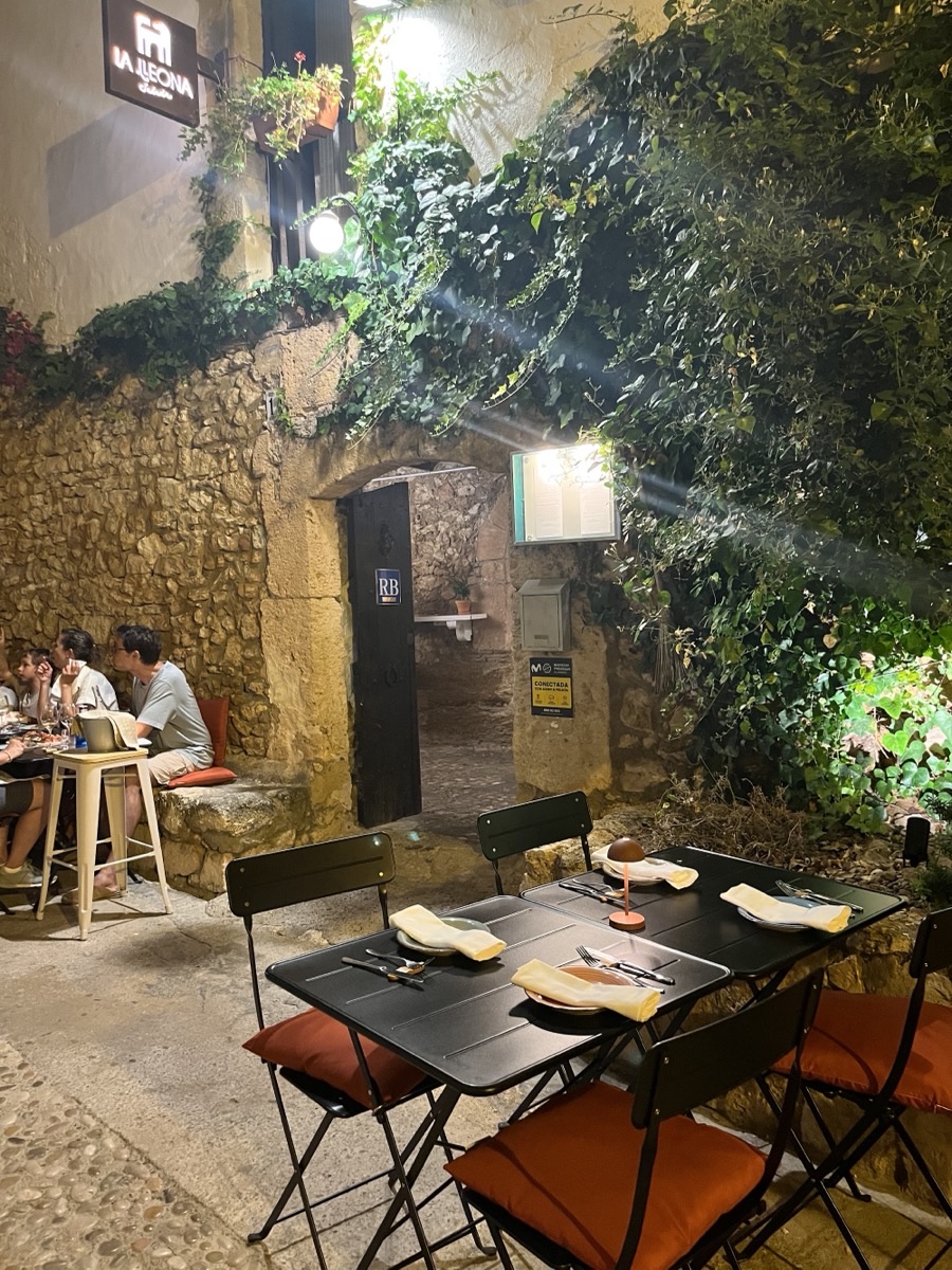 La terraza de noche